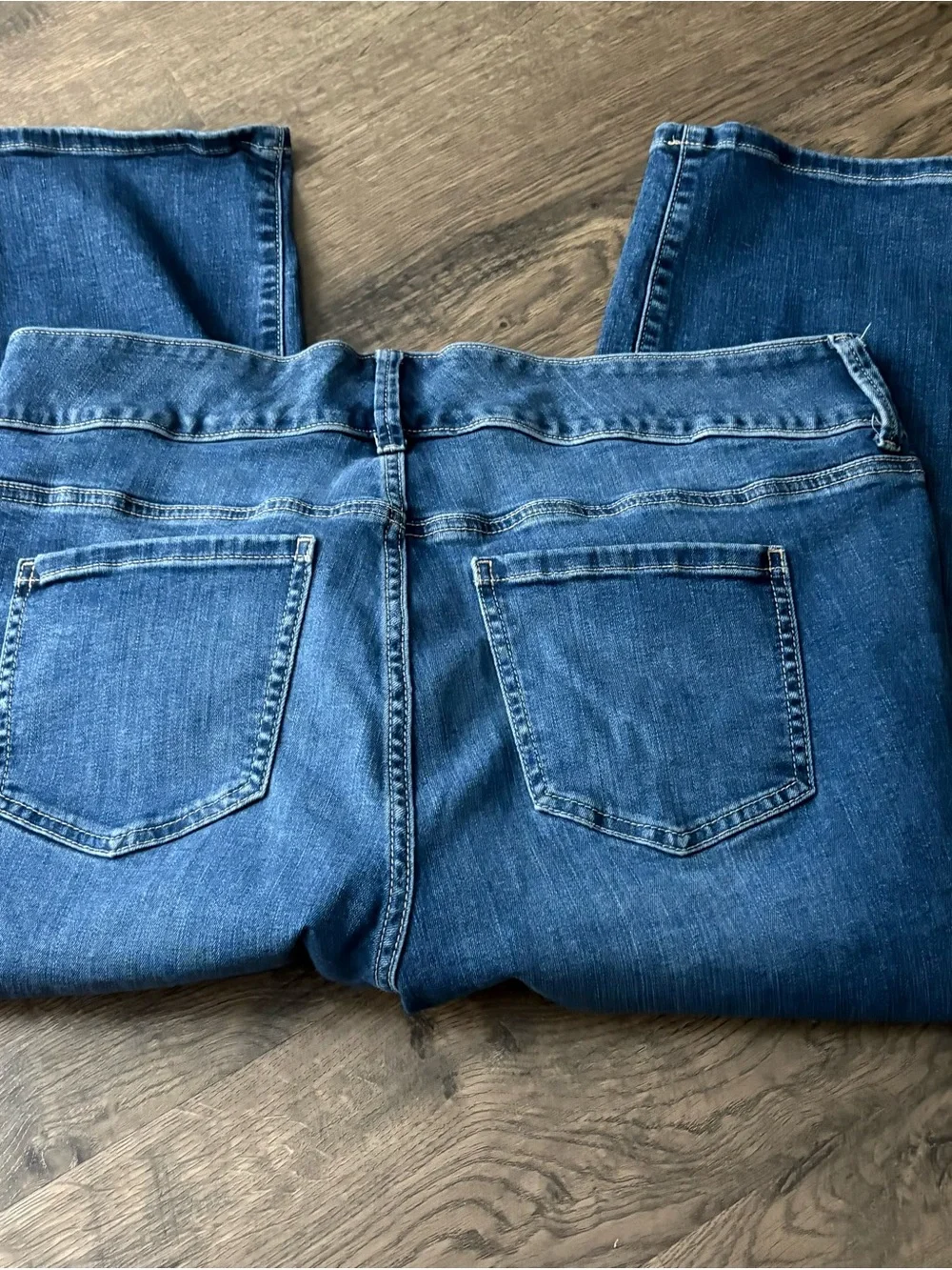 TORRID Super Soft Crop Jeggings - Picture 3 of 8